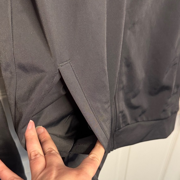 NWT Adidas Men's Lightweight Track Jacket - Picture 5 of 6